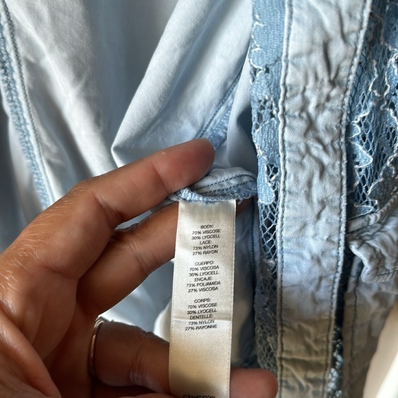 CHICO’S Lace Front Lightweight Jacket - Picture 7 of 8
